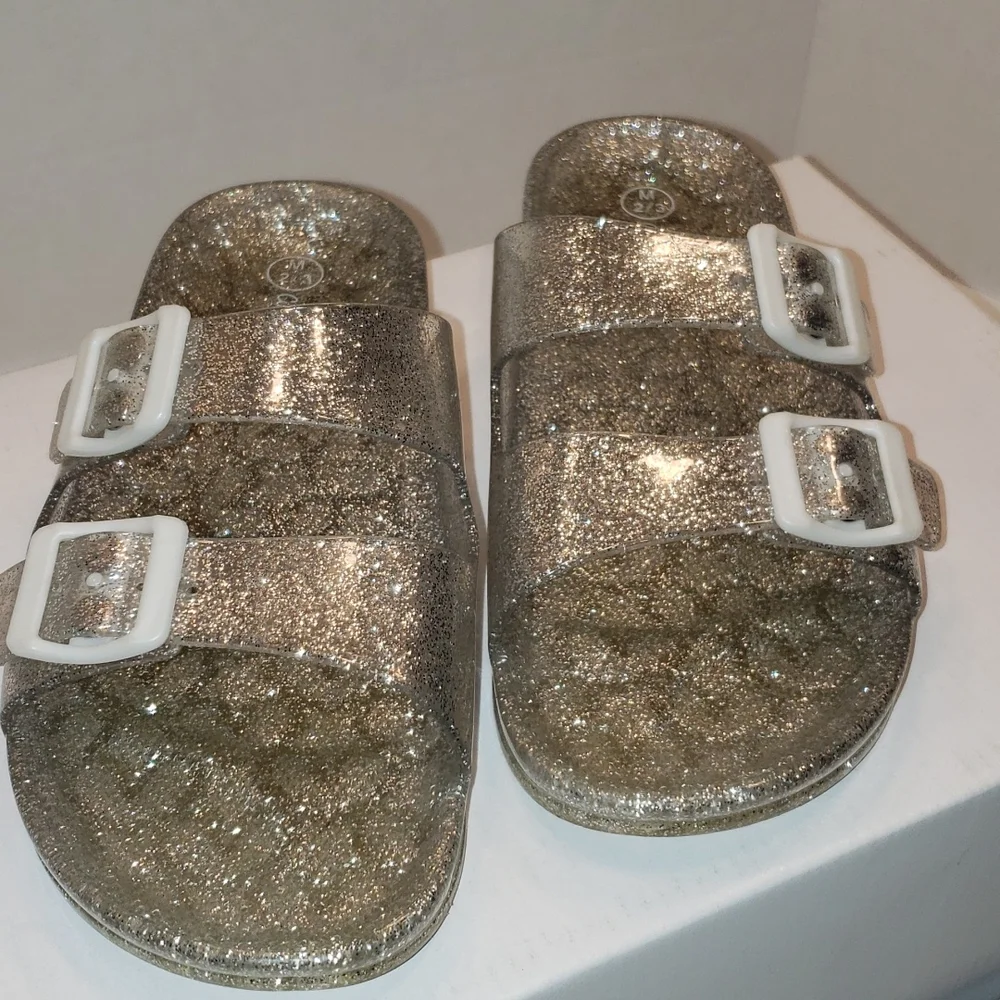 Clear‎ Girl Sandals Size 2/3